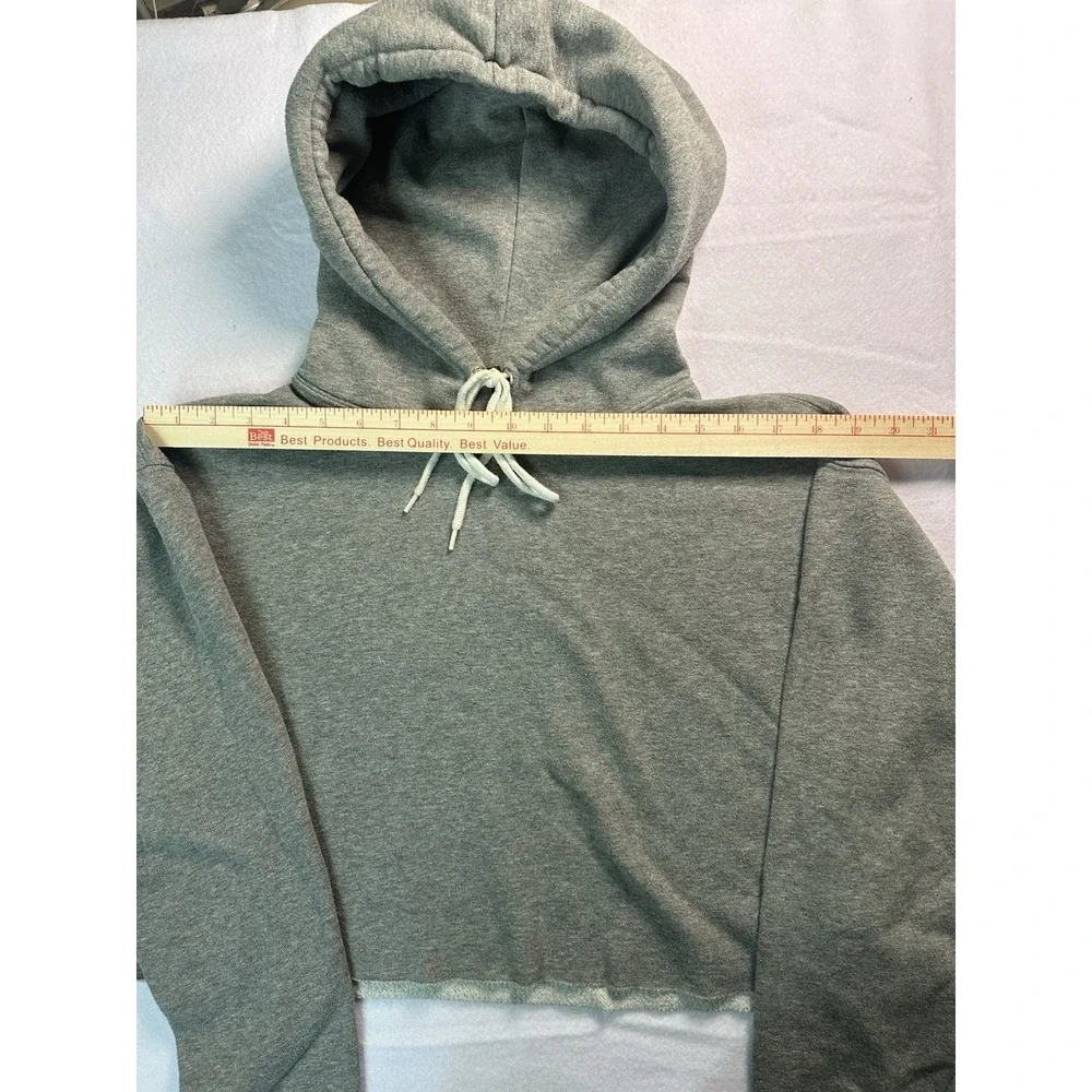 Wild Fable Medium Cropped Sweatshirt Pull Over Long Sleeve - Picture 2 of 6